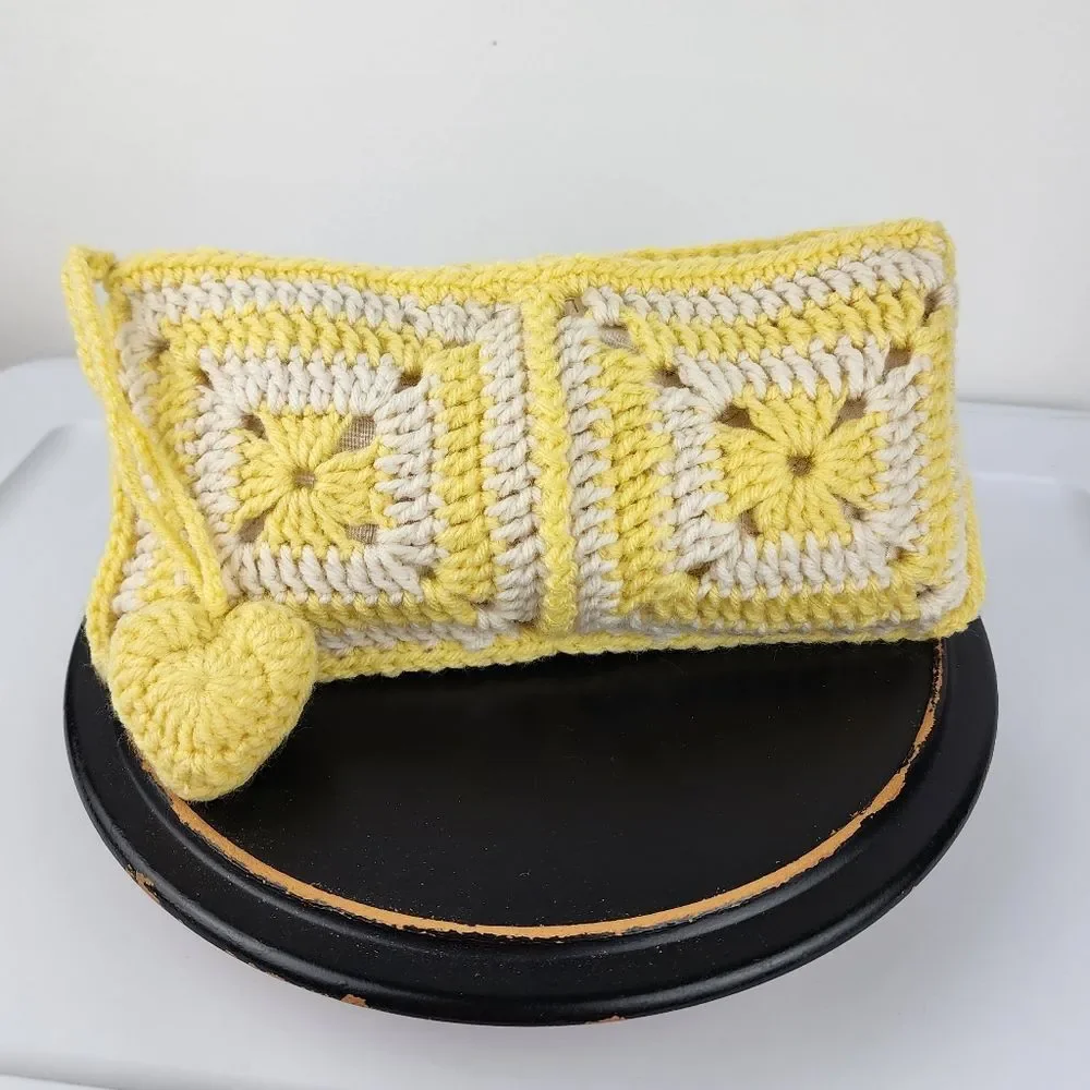 Handmade Crochet Granny Square Clutch Yellow Cream Boho Heart Charm Makeup Pouch - Picture 3 of 15
